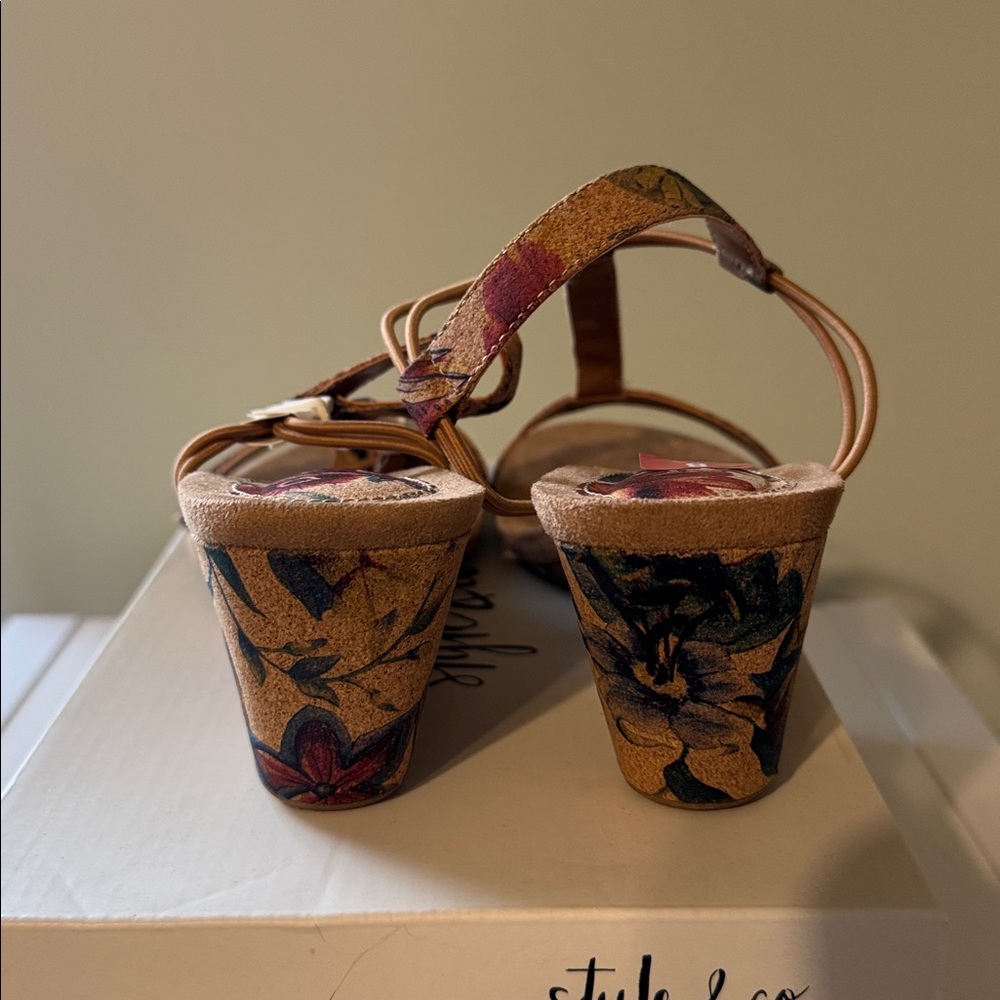 Style & Co Floral Print Cork Wedge Sandals - Picture 5 of 5